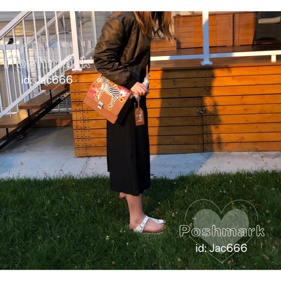 Brand NEW Unused ❤️🔥 Authentic Aldo plumspriings Zebra crossbody bag purse - Picture 4 of 11